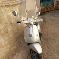 PIAGGIO VESPA 150 LX 4 TEMPI 27MILA KM GRIGIA