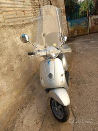 PIAGGIO VESPA 150 LX 4 TEMPI 27MILA KM GRIGIA