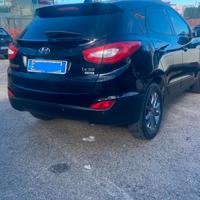 Hyundai ix35 1,7 crdi 16 v full optional