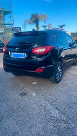 Hyundai ix35 1,7 crdi 16 v full optional