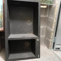 lavandino e lampadario 