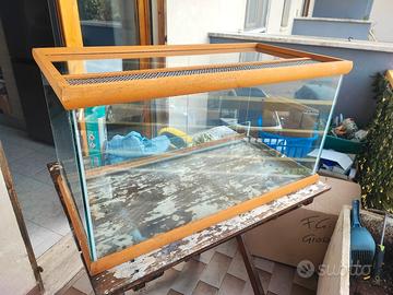 teca in legno e vetro ideale per rettili