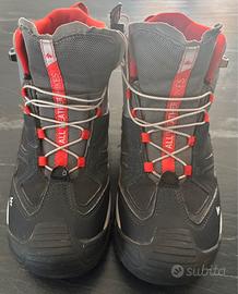 Scarpe montagna, numero 38