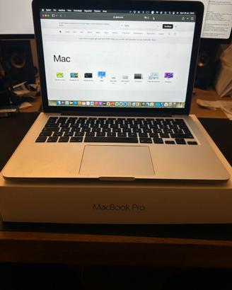 MacBook Pro Retina 13 - Early 2015 - 8GB RAM - 1TB