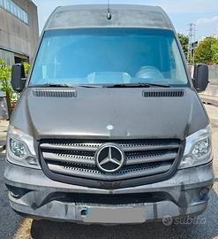 Autocarro Sprinter Mercedes