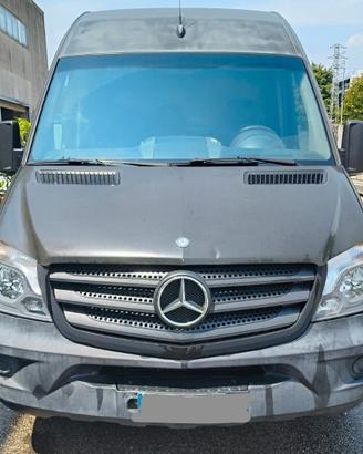 Autocarro Sprinter Mercedes