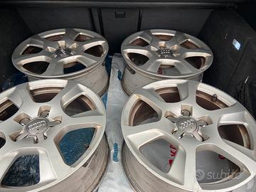 Cerchi in lega 16 per audi a4