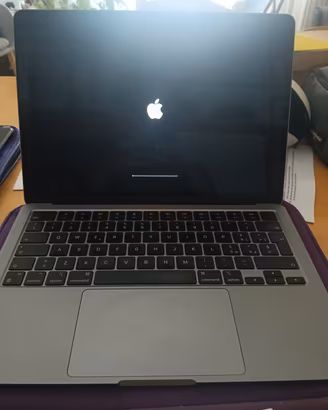 MacBook Air M2