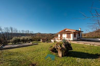 Genazzano: villino indipendente