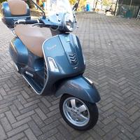 Piaggio Vespa 300 GTS - 2017