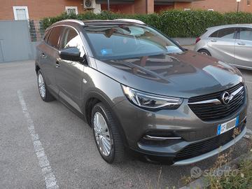 Opel Grandland x 1.6 PHEV 2fwd - 2021 solo 38300Km