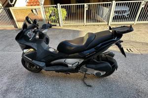 Scooter Gilera Nexus 250
