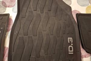 Tappetini in gomma originali id.3