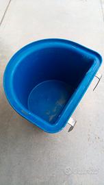 Cavallo - mangiatoia