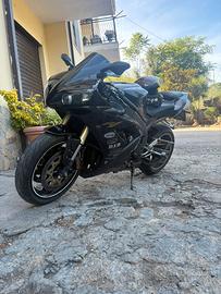 Yamaha R1 2004