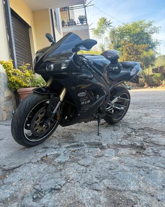 Yamaha R1 2004