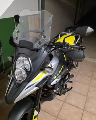 Suzuki VStrom 1000 - Trasmissione e Batteria Nuove