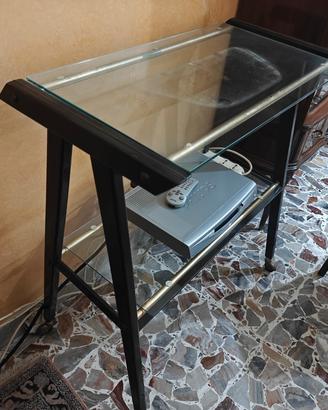 Carrello porta TV e riviste vintage