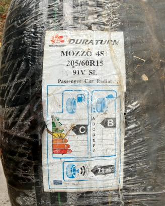 Coppia gomme nuove 205/60R15   4S+