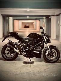 Ducati sf848 dark
