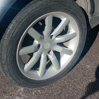Cerchi con gomme smart 451