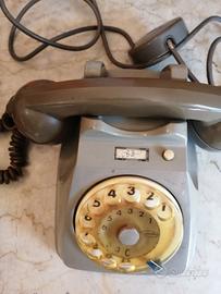 Telefoni vecchi a rotella