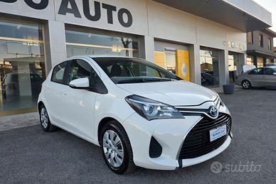 Toyota Yaris 1.5 Hybrid 5 porte ActiveN