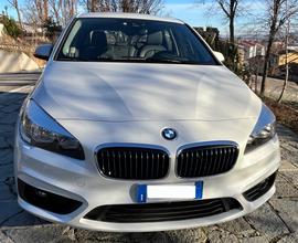 BMW 225 XE Plug In Luxury