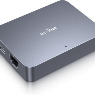 GL.iNet Comet PoE Remote KVM 4K e accessori