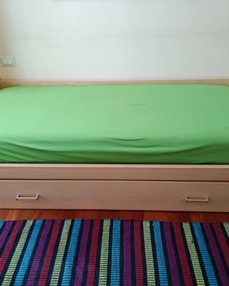 Letto singolo con secondo letto estraibile