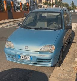 FIAT 600