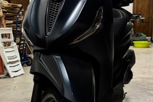 Piaggio Beverly 300 - 2021