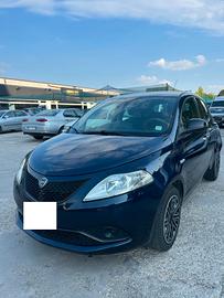 Lancia Ypsilon 1.3 MJT 16V 95 CV 5 porte S&S Gold 