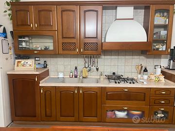 Splendida cucina completa 380x90x60x110