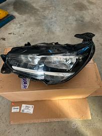 Faro anteriore sinistro Opel Corsa 2019 o >