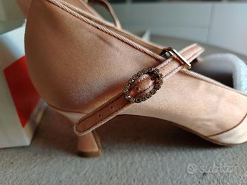 Scarpe da ballo nuove