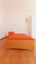 Letto una piazza e mezza + cassettieta