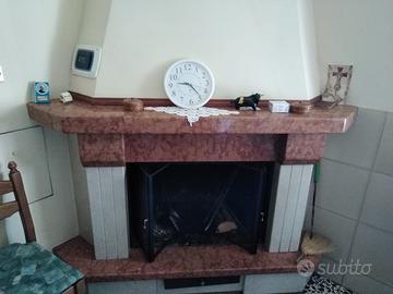 Camino in marmo rosa del portogallo