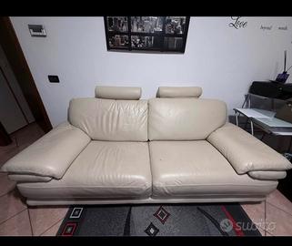 Divano pelle
