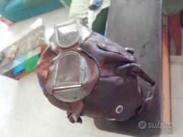 casco moto in pelle anni 30 con occhialini