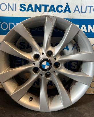cerchio in lega R18 BMW 118 d modello F20