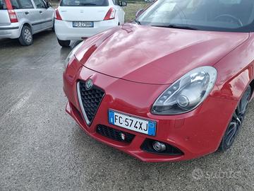 Alfa Romeo Giulietta Q Verde 240cv.