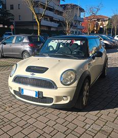 Mini Cooper S r56 Pepper White