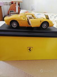 Ferrari 250 Le Mans (1965) Gialla - Bburago 1/18