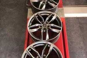 Cerchi lega Audi A3 A4 A5 A6 Q2 Q3 Q5 TT 18 pollic