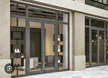 Ufficio/Studio professionale fronte strada