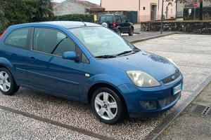 Ford Fiesta 1.4 TDCI 70 cv 3 porte 2008 