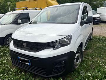 Peugeot partner 3 posti diesel anno 2019