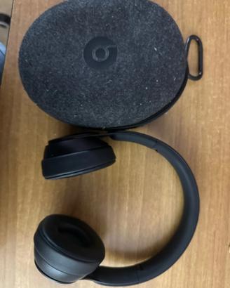 Beats Solo pro nere