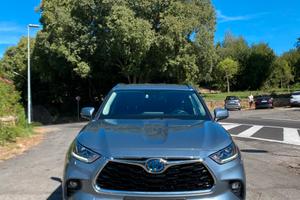 Toyota Highlander Lounge